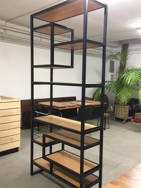 Shelf made out of tubes